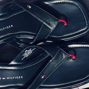Tommy HilfigerThong Sandals with Thick Soles